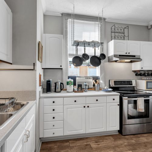 Fully equipped kitchen ready for your home-cooked meals.